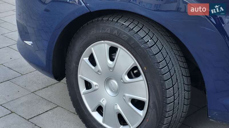 Хэтчбек Ford Fiesta 2011 в Стрые