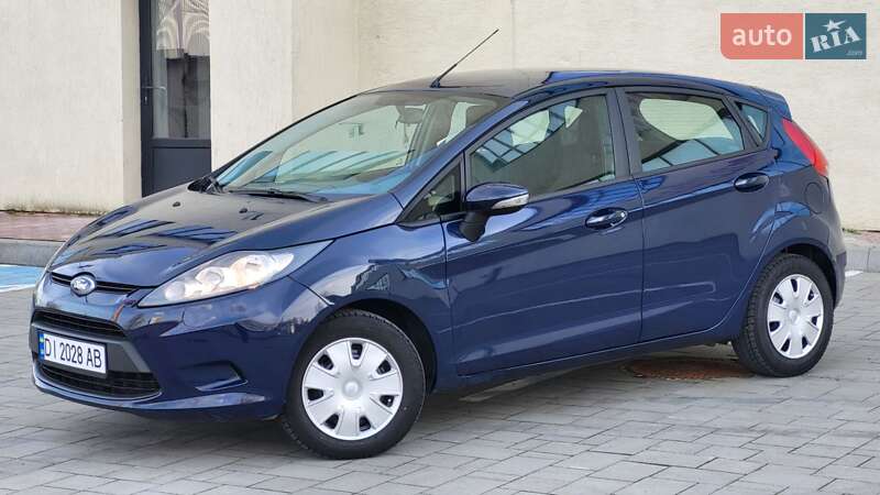 Хэтчбек Ford Fiesta 2011 в Стрые