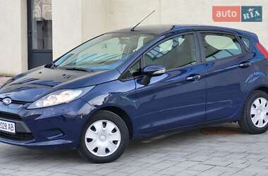 Хетчбек Ford Fiesta 2011 в 