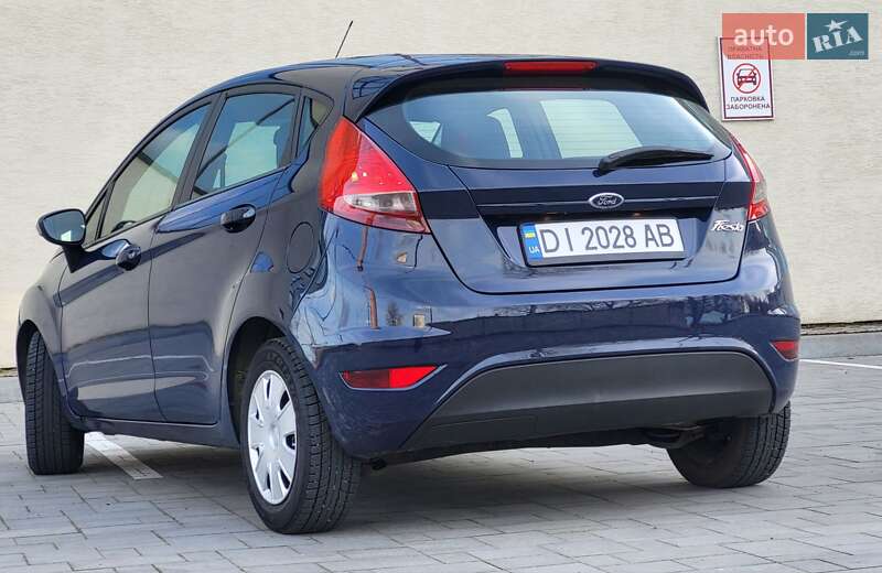 Хэтчбек Ford Fiesta 2011 в Стрые