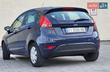 Хетчбек Ford Fiesta 2011 в 