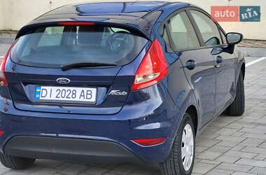 Хетчбек Ford Fiesta 2011 в 