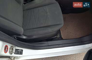 Хэтчбек Ford Fiesta 2013 в 