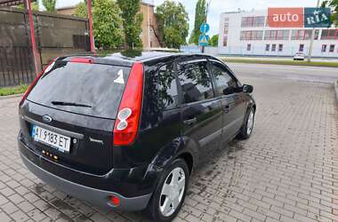 Хэтчбек Ford Fiesta 2008 в 