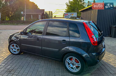 Хэтчбек Ford Fiesta 2007 в 