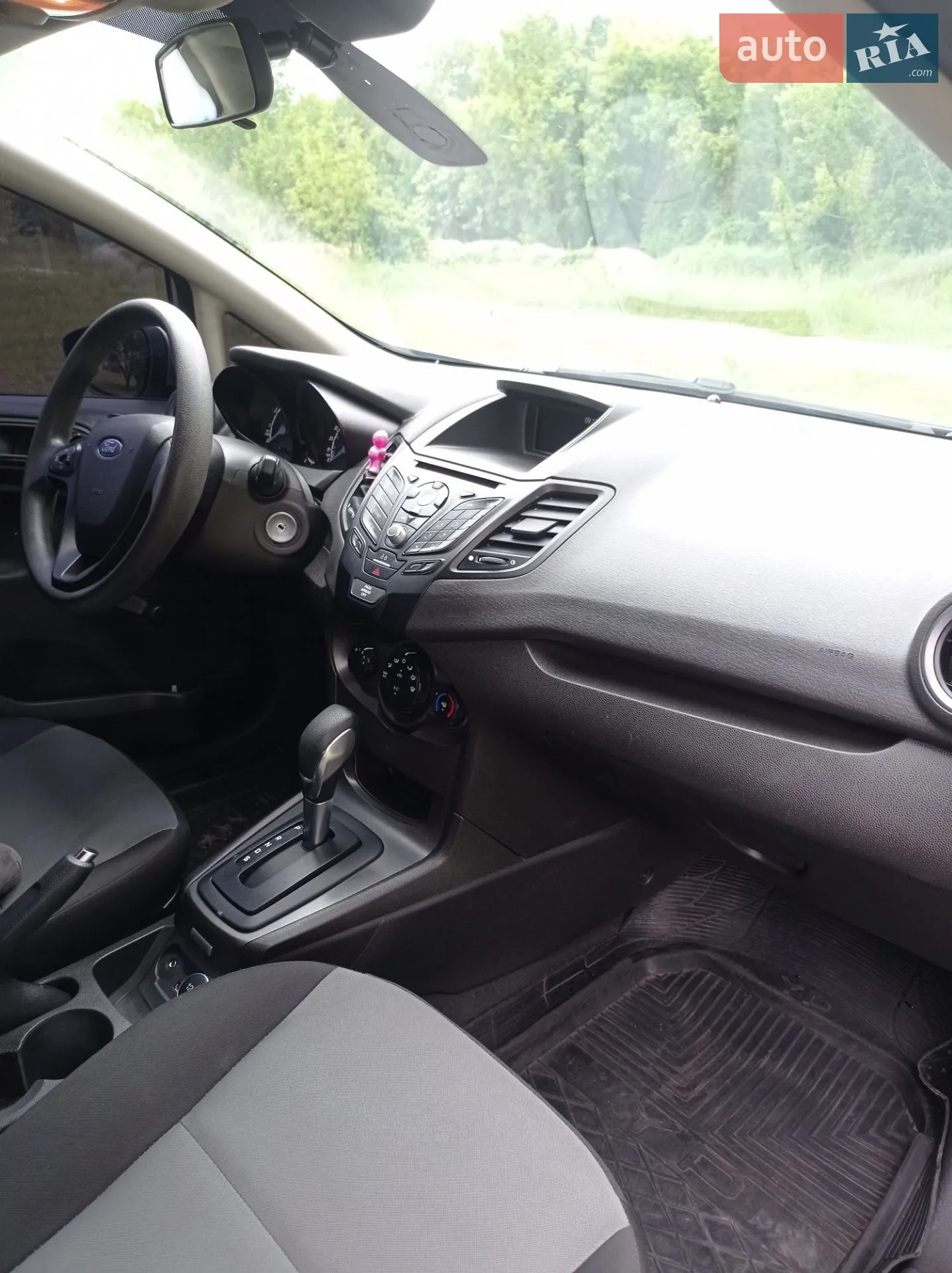 2019 Ford Fiesta - мініатюра 19