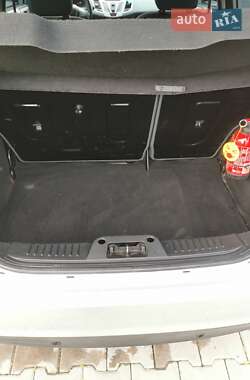 Хетчбек Ford Fiesta 2010 в 