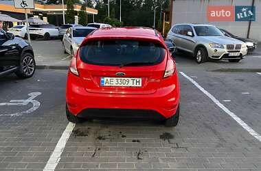 Хэтчбек Ford Fiesta 2013 в 
