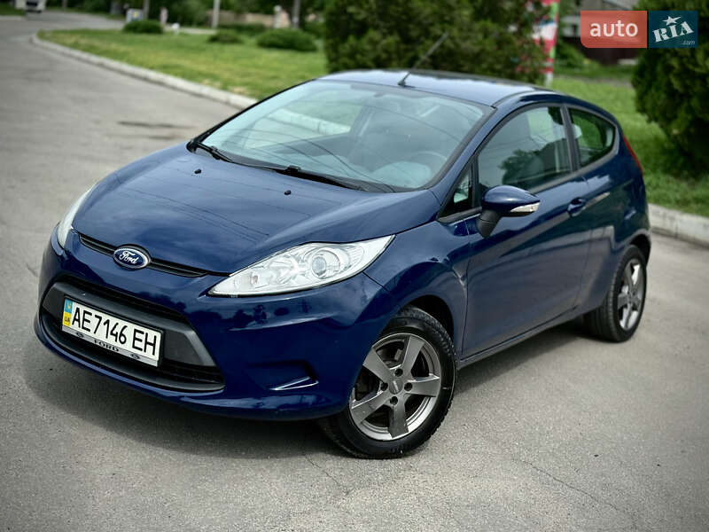 Хетчбек Ford Fiesta 2008 в Кам'янському