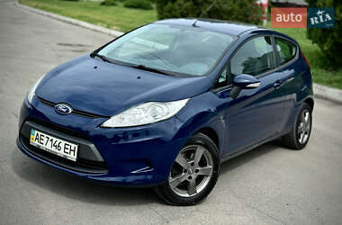 Хэтчбек Ford Fiesta 2008 в 