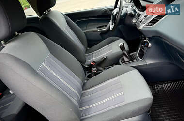 Хэтчбек Ford Fiesta 2008 в 
