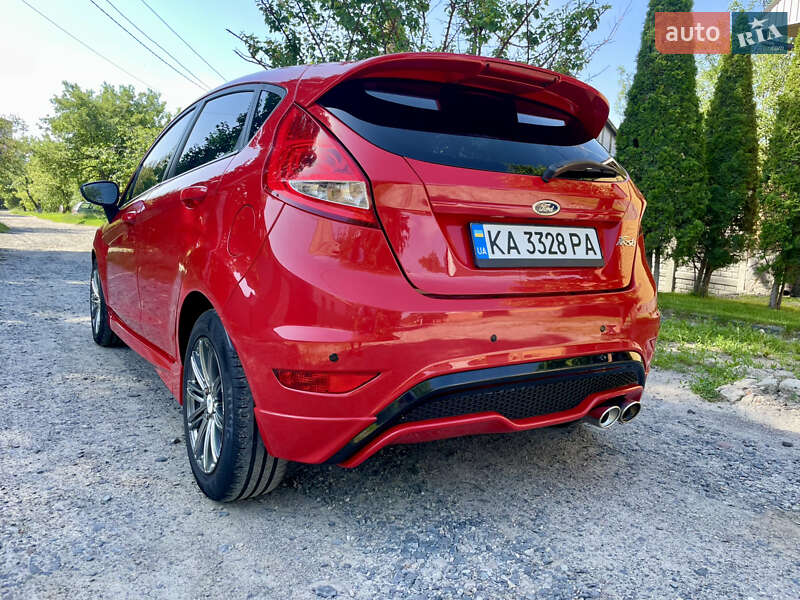 Хетчбек Ford Fiesta 2011 в Харкові
