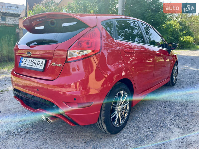 Хетчбек Ford Fiesta 2011 в Харкові