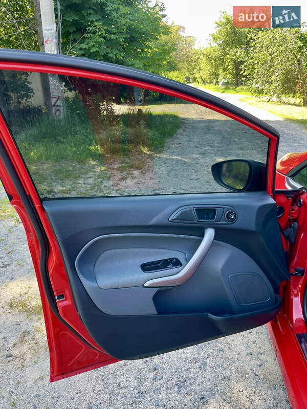 Хетчбек Ford Fiesta 2011 в Харкові