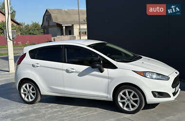 Хэтчбек Ford Fiesta 2019 в 