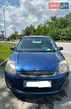 Хетчбек Ford Fiesta 2007 в 