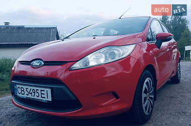 Хетчбек Ford Fiesta 2010 в Мені