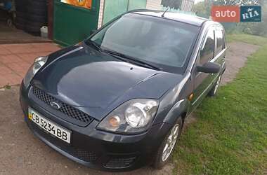 Хэтчбек Ford Fiesta 2006 в Носовке