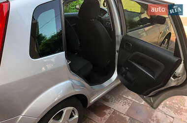 Хетчбек Ford Fiesta 2008 в 