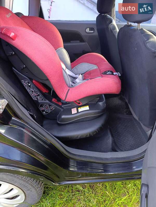 Хэтчбек Ford Fiesta 2002 в Виннице