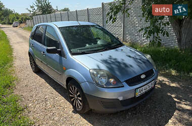 Хэтчбек Ford Fiesta 2005 в Одессе