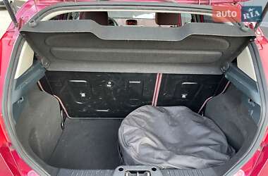 Хетчбек Ford Fiesta 2010 в 