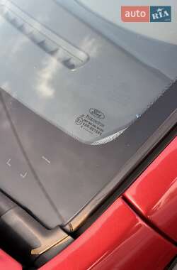 Хэтчбек Ford Fiesta 2008 в 