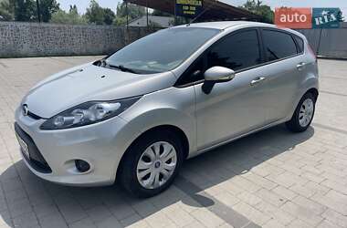 Хэтчбек Ford Fiesta 2011 в Ужгороде