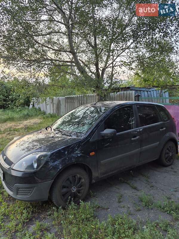 Хэтчбек Ford Fiesta 2007 в Полтаве