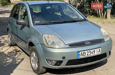 Хэтчбек Ford Fiesta 2002 в Кропивницком