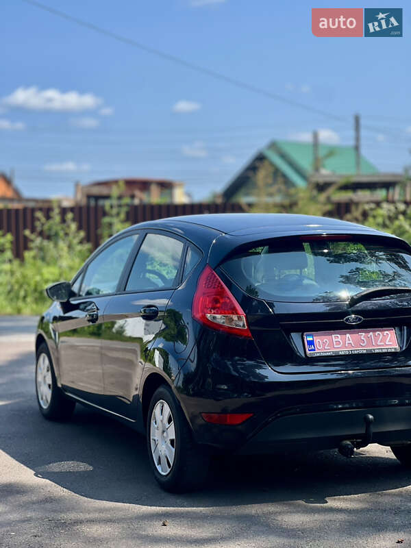 Хэтчбек Ford Fiesta 2009 в Виннице