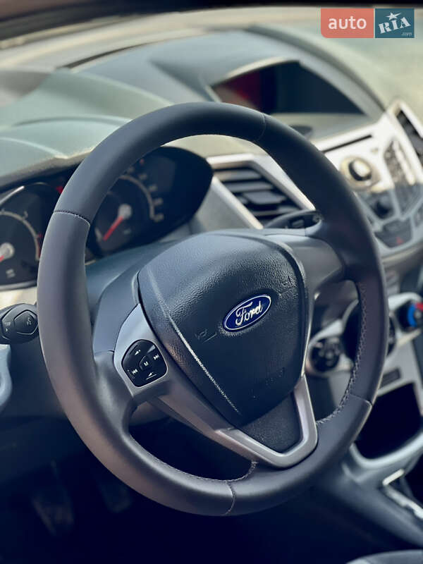 Хэтчбек Ford Fiesta 2009 в Виннице