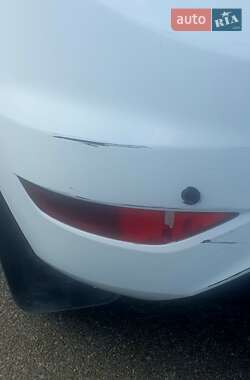 Хэтчбек Ford Fiesta 2011 в 