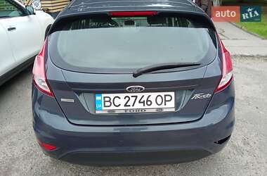 Хэтчбек Ford Fiesta 2013 в 
