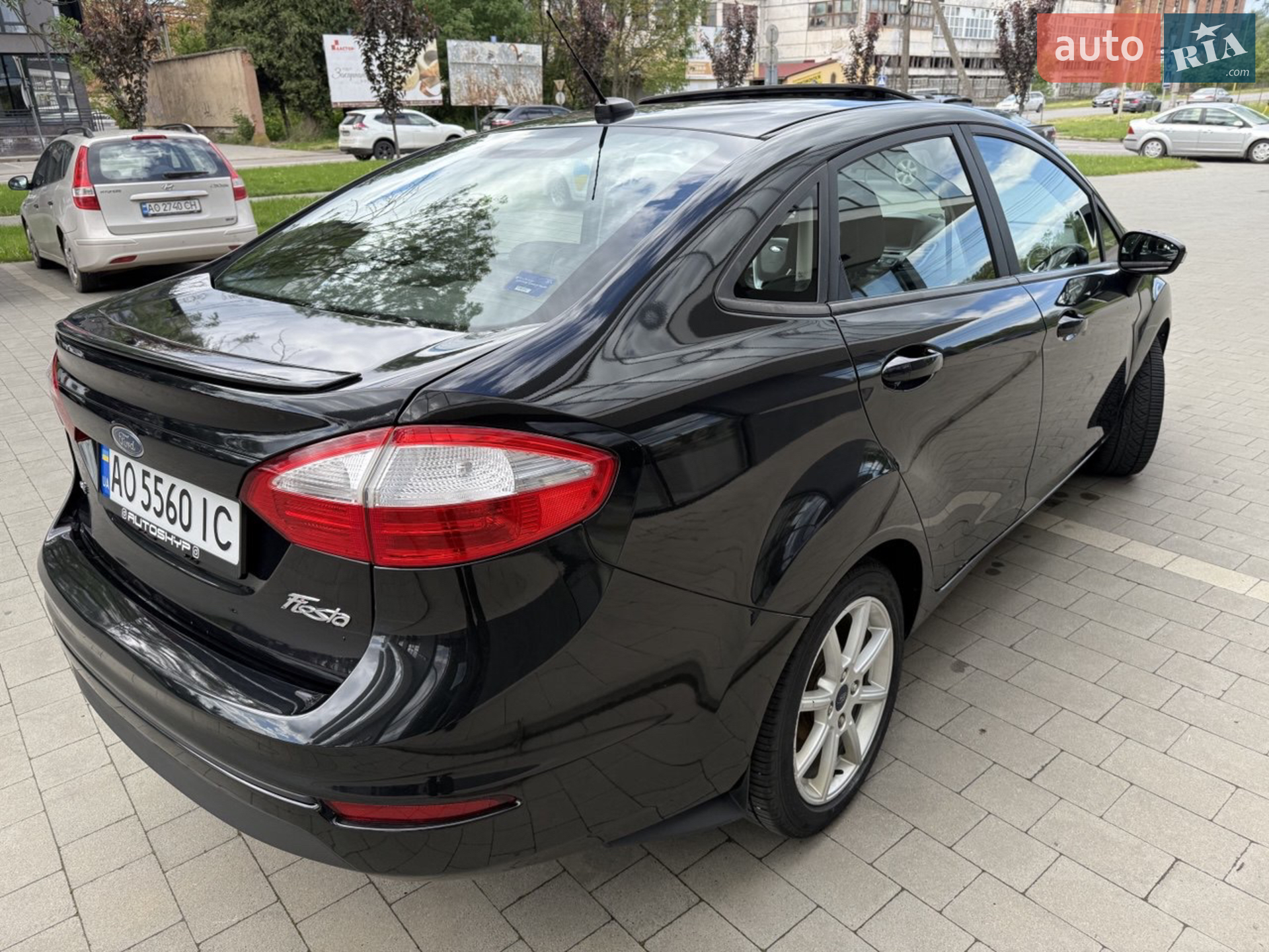 2015 Ford Fiesta - мініатюра 17