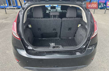Хэтчбек Ford Fiesta 2014 в 