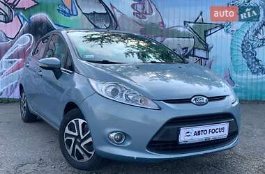 Хэтчбек Ford Fiesta 2009 в Киеве