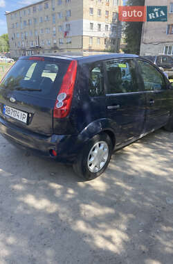 Хэтчбек Ford Fiesta 2007 в 