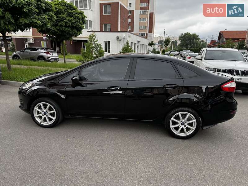 Седан Ford Fiesta 2019 в Києві