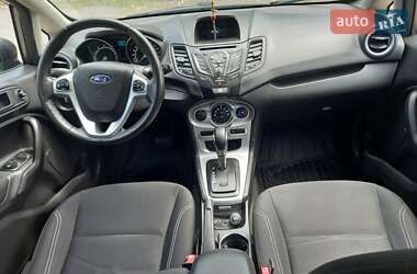 Седан Ford Fiesta 2017 в 
