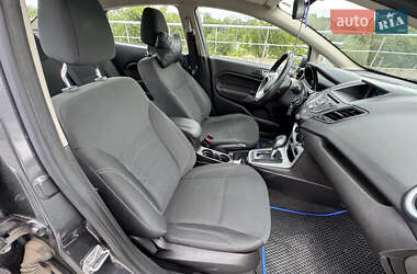 Седан Ford Fiesta 2016 в 