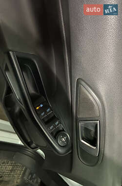 Хэтчбек Ford Fiesta 2014 в 