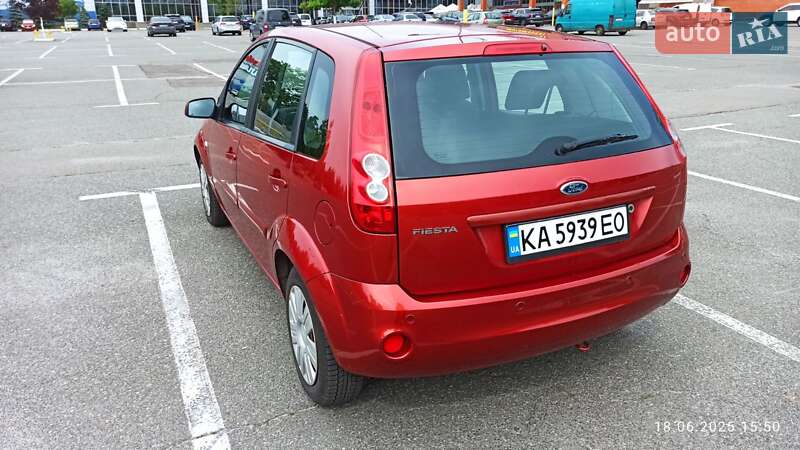Хетчбек Ford Fiesta 2007 в Броварах