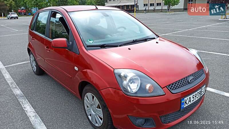 Хетчбек Ford Fiesta 2007 в Броварах