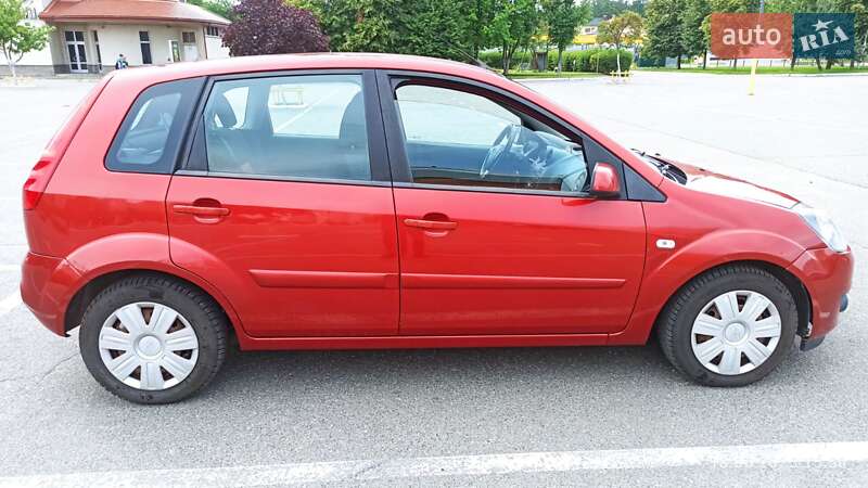 Хетчбек Ford Fiesta 2007 в Броварах