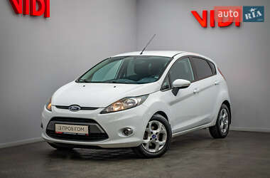 Хэтчбек Ford Fiesta 2011 в Киеве