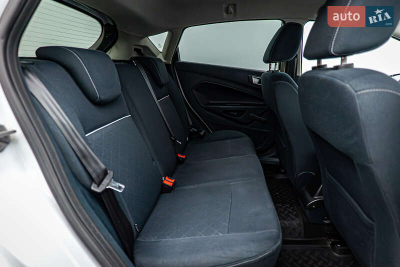 Хэтчбек Ford Fiesta 2011 в Киеве