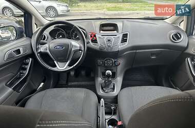 Хэтчбек Ford Fiesta 2013 в 