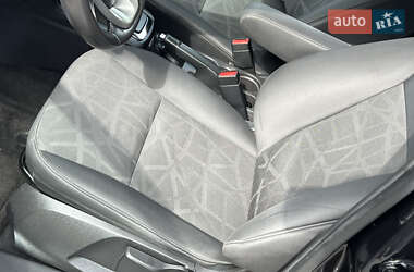 Хэтчбек Ford Fiesta 2013 в 