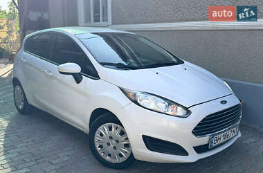 Хэтчбек Ford Fiesta 2013 в 